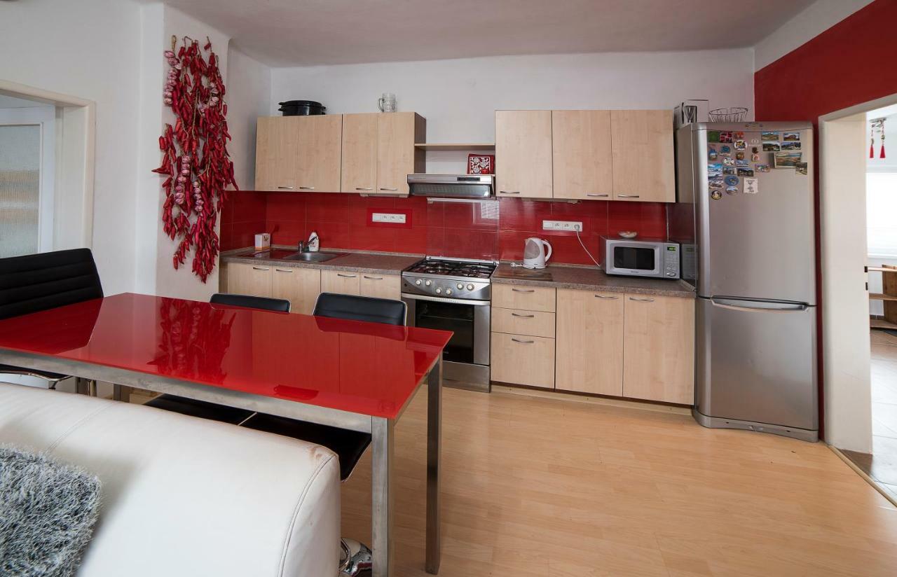 Apartman Martin Exteriör bild